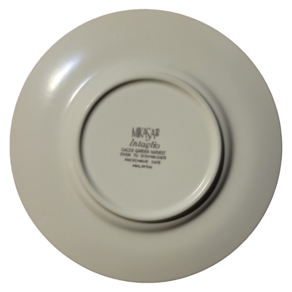 1 Vtg 1990 Mikasa GARDEN HARVEST Intaglio 6.5" Bread Butter Plate #CAC29 - Picture 2 of 3